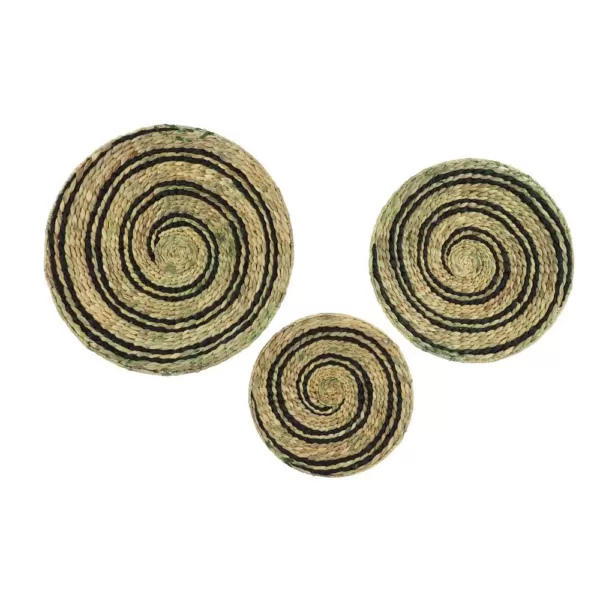 LITTON LANE Rustic Natural and Black Spiral Design Circular Wicker Trays (Set of 3)