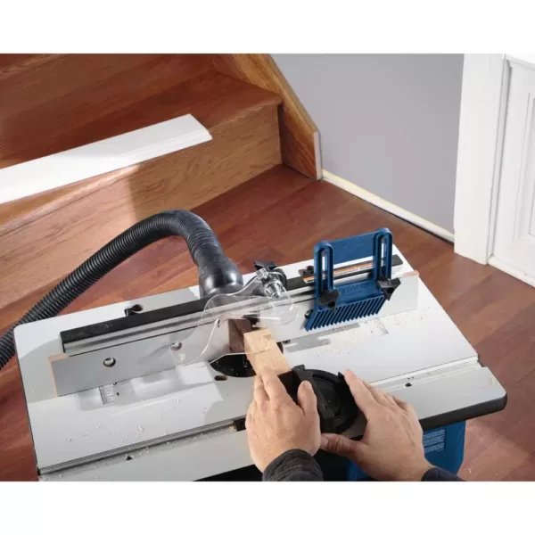 Bosch 12 Amp 2-1/4 HP Router with Bonus Router Table