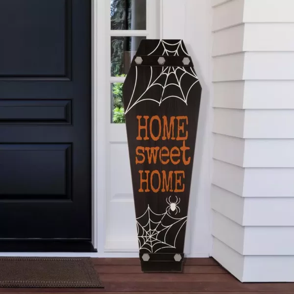 Glitzhome 42 in. H Halloween Wooden Coffin Porch Leaning Decor