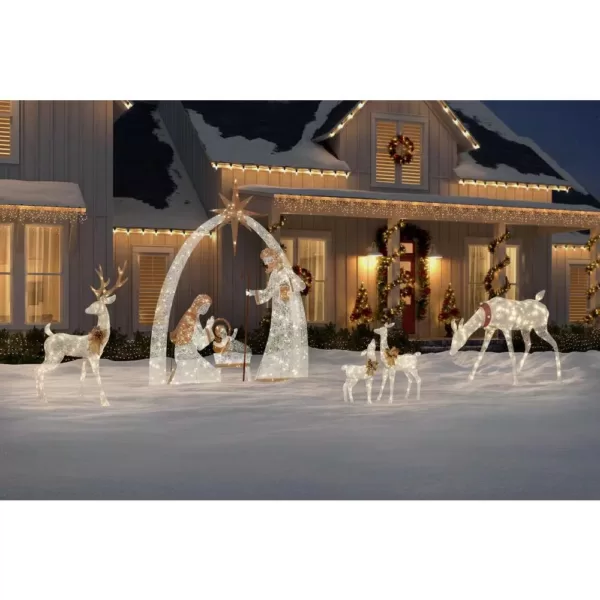 Home Accents Holiday 3 ft LED Lighted White Deer and Doe
