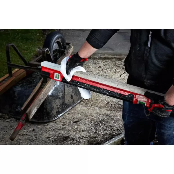 Milwaukee 48 in. Concrete Screed Level w/ 150 ft. Extra Bold Large Capacity Chalk Reel