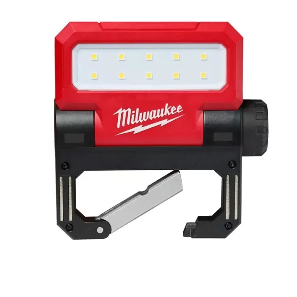 Milwaukee 550 Lumens LED Rechargeable Pivoting Flood Light