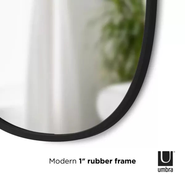 Umbra Hub 24 in. H x 18 in. W Modern  Oval Modern framed Mirror Black