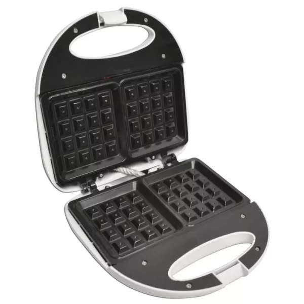 Brentwood Appliances 750 W Dual Waffle White Nonstick Waffle Maker