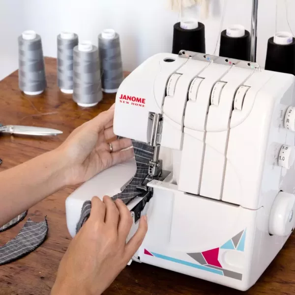 Janome MOD-8933D Serger with 4/3 Thread Capability and Differential Feed